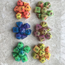 Load image into Gallery viewer, A set of 7 two-color luminous digital dice