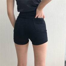 Load image into Gallery viewer, 大码弹力牛仔短裤女夏季2021年新款潮弹力网红高腰显瘦百搭热裤子