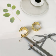 Load image into Gallery viewer, Women&#39;s golden semicircle chain braided earrings
